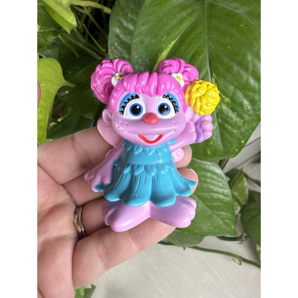 2014 Hasbro Sesame Street Sesame Workshop Abby Cadabby 2.5" Toy